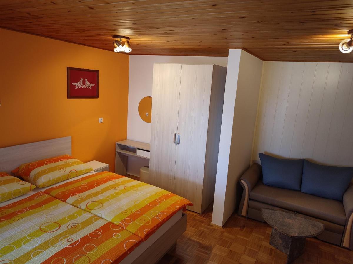 Gostilna Pension Blegos Poljane nad Škofjo Loko 外观 照片