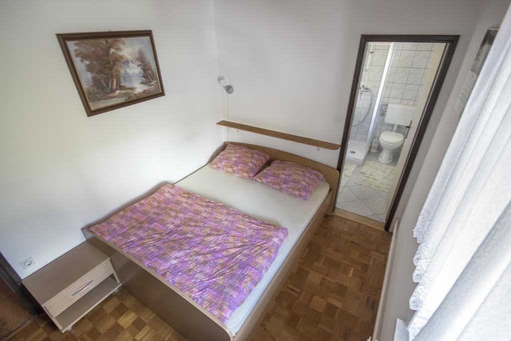Gostilna Pension Blegos Poljane nad Škofjo Loko 客房 照片