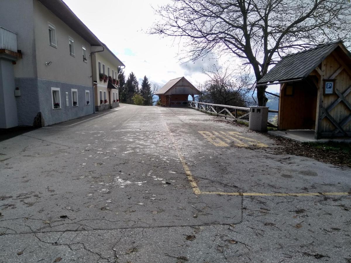 Gostilna Pension Blegos Poljane nad Škofjo Loko 外观 照片